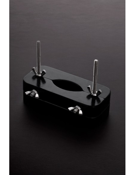  Ball Buster - Testicle Vice - Men Avenue - SexShop Gay