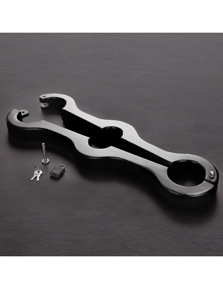 Barre d'attache Chevilles-Testicules Pilori Noire